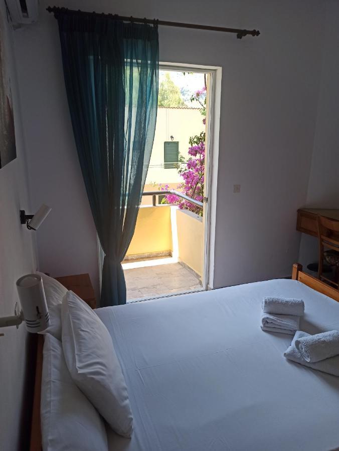 Drosia Hotel Jeorjoúpoli Eksteriør bilde